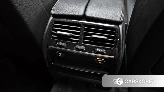 BMW 5 Series (G30) id 3019022 из Кореи 9