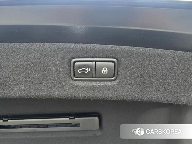 Genesis G90 id 4262767 из Кореи 9