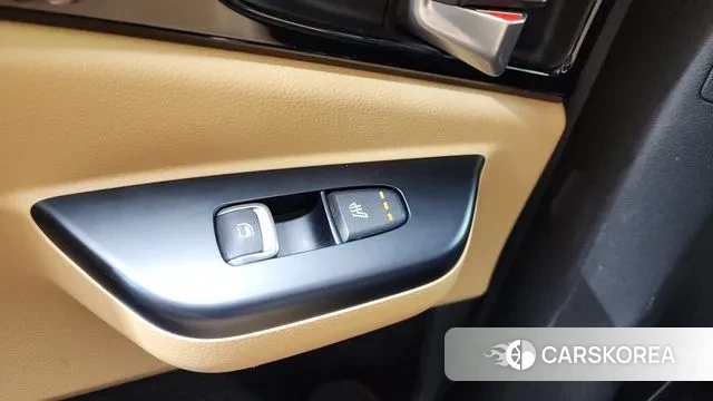 Kia Carnival 4th generation id 3524149 из Кореи 9