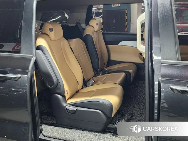Kia Carnival 4th generation id 4298720 из Кореи 9