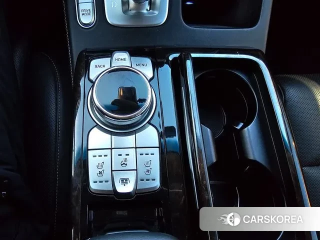 Genesis G90 id 3476725 из Кореи 9