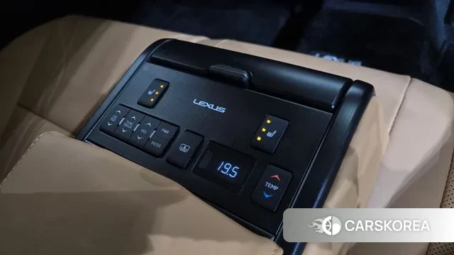 Lexus ES300h 7th generation id 3366279 из Кореи 9