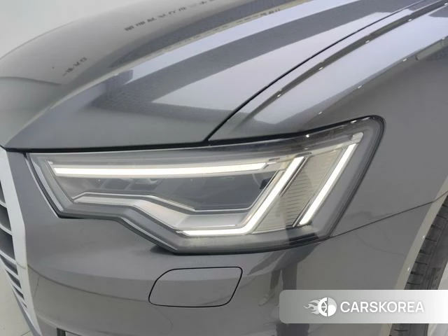 Audi A6L id 4216964 из Китая 9