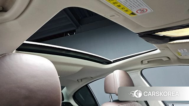 BMW 5 Series (G30) id 3873789 из Кореи 9