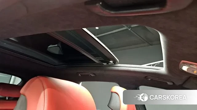 Genesis GV70 id 3483430 из Кореи 9