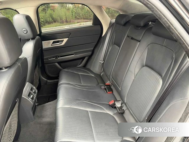 Jaguar XF (X260) id 4543101 из Кореи 9