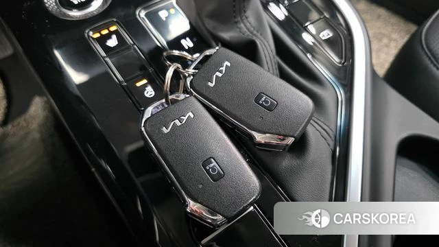 Kia Di Ol Nu Niro id 4350075 из Кореи 9