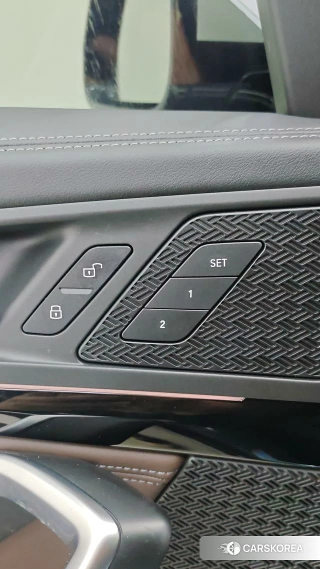 BMW X1 id 4290757 из Китая 9