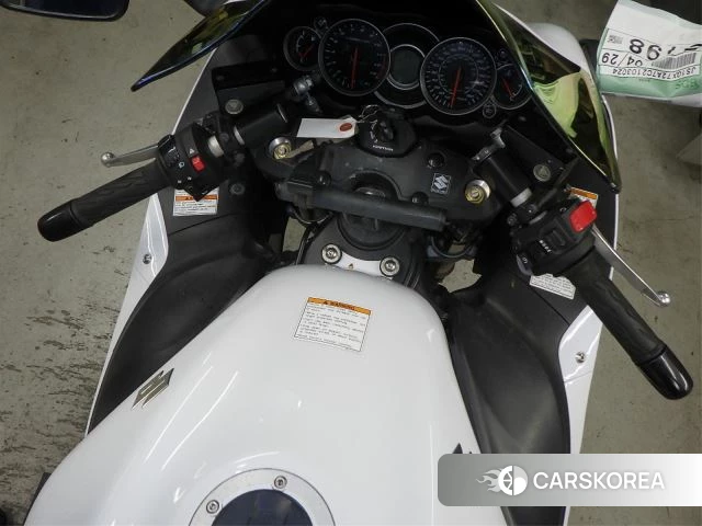 Suzuki GSX1300R HAYABUSA id 4183616 из Японии 9