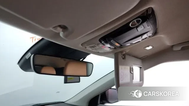 Kia EV6 id 3022614 из Кореи 9