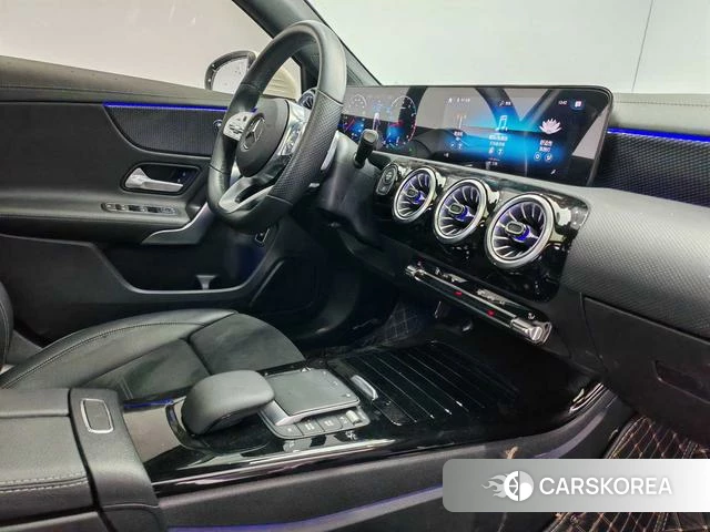 Mercedes-Benz Class A id 4209198 из Китая 9