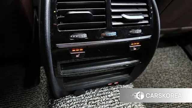 BMW 5 Series (G30) id 3444548 из Кореи 9