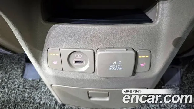 Kia The New Carnival id 2479388 из Кореи 9