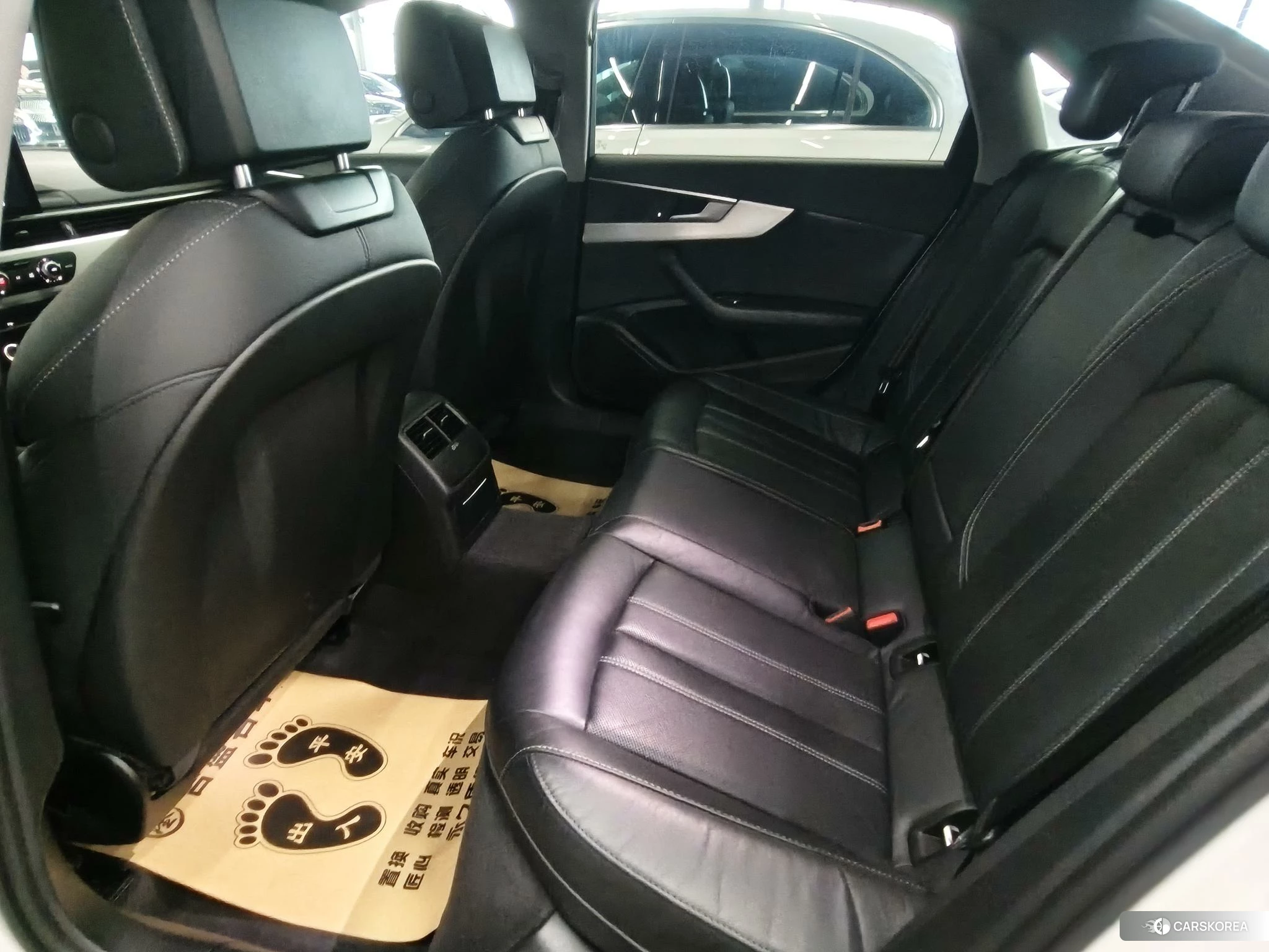 Audi A4L id 4467517 из Китая 9