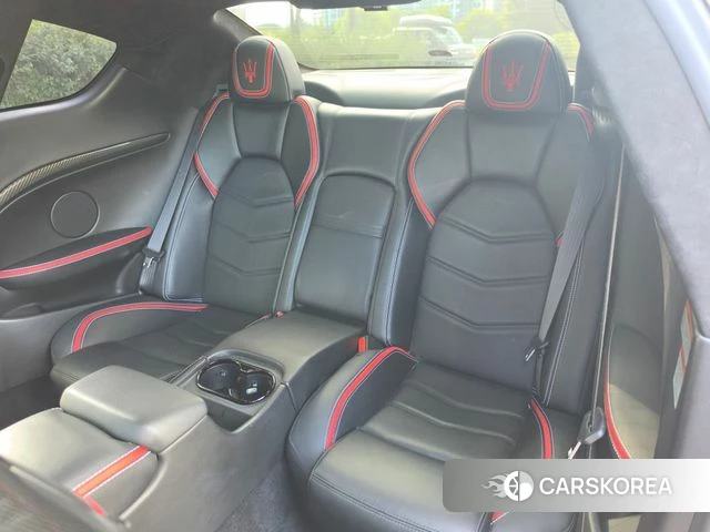 Maserati GranTurismo id 4677969 из Кореи 9