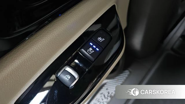 Kia Carnival 4th generation id 4618476 из Кореи 9