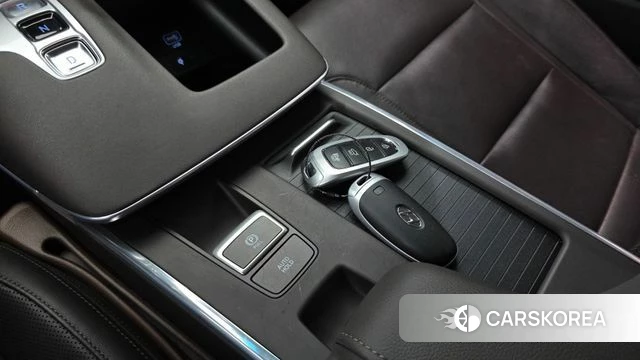 Hyundai The New Grandeur IG Hybrid id 4304231 из Кореи 9