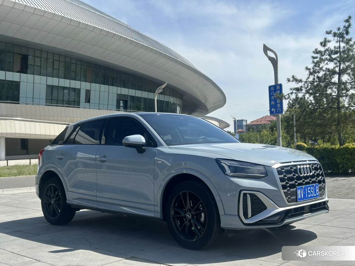 Audi Q2L id 4492678 из Китая 9