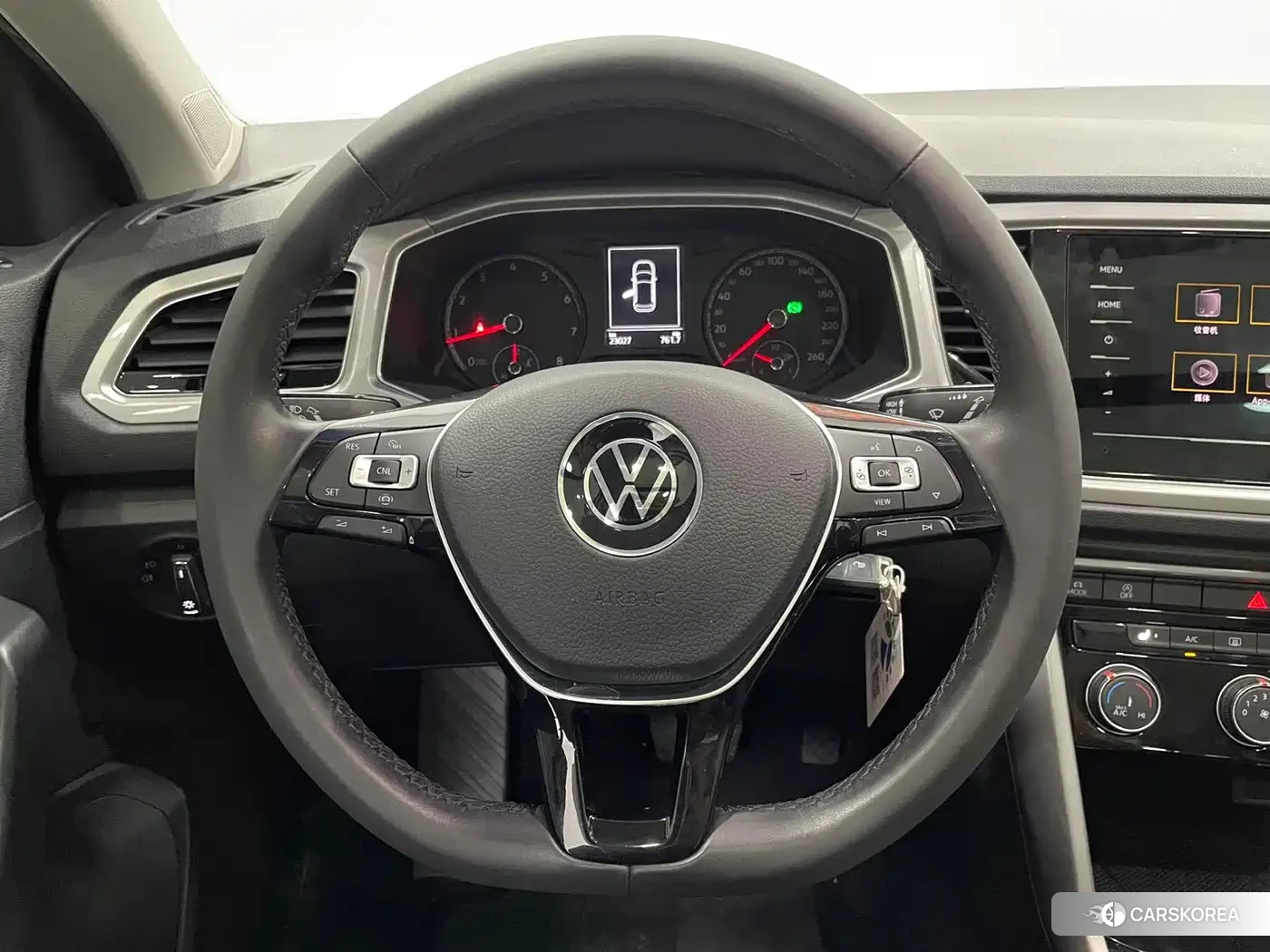 Volkswagen T-ROC exploring Songs id 4553658 из Китая 9