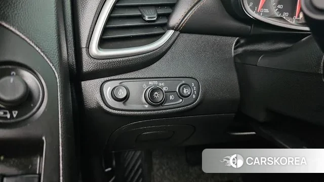 Chevrolet (GM Daewoo) The New Trax id 3748016 из Кореи 9