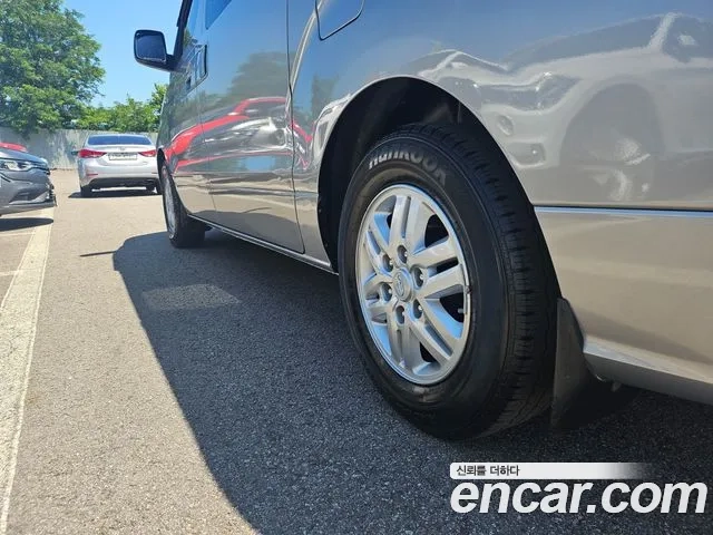 Hyundai The New Grand Starex id 2922875 из Кореи 9