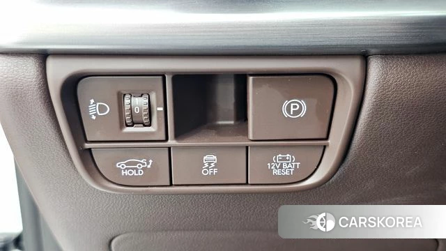 Hyundai Grandeur Hybrid (GN7) id 4904994 из Кореи 9