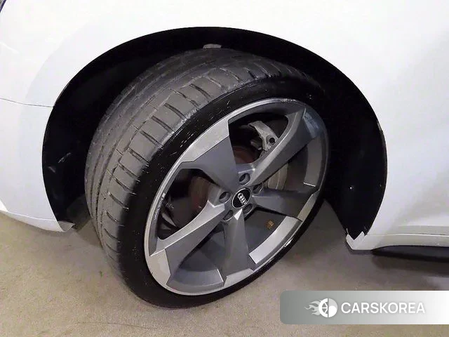 Audi A5 (F5) id 3229186 из Кореи 9