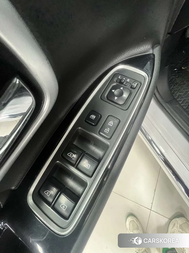 Mitsubishi  Outlander id 4218705 из Китая 9