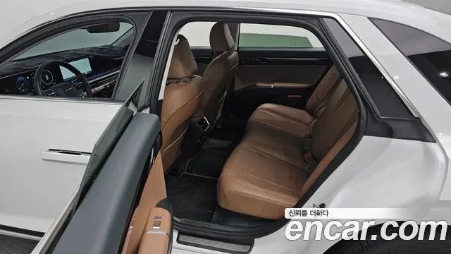 Hyundai Grandeur (GN7) id 2943596 из Кореи 9