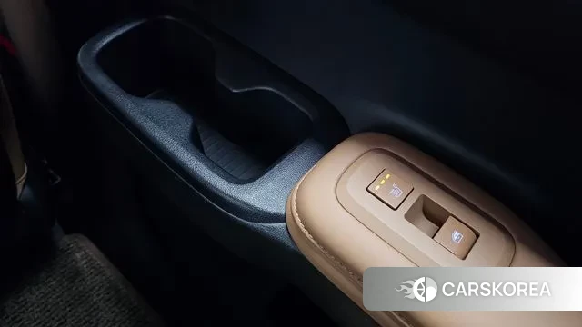 Hyundai Santa Fe (MX5) id 3565763 из Кореи 9