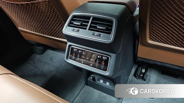 Audi e-Tron id 3898768 из Кореи 9