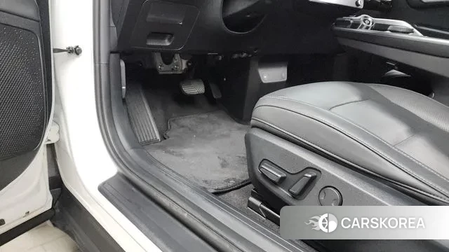 Kia EV6 id 3099979 из Кореи 9