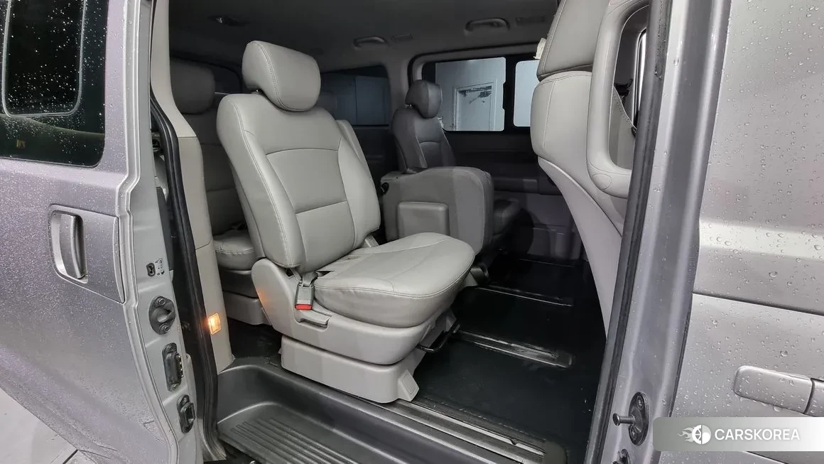 Hyundai The New Grand Starex id 2029241 из Кореи 9