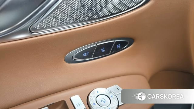 Genesis GV70 id 3860426 из Кореи 9