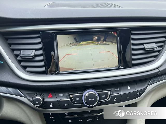 Buick Yinglang id 3957763 из Китая 9