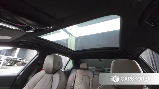 BMW 5 Series (G60) id 3462273 из Кореи 9