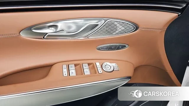 Genesis GV70 id 3696501 из Кореи 9