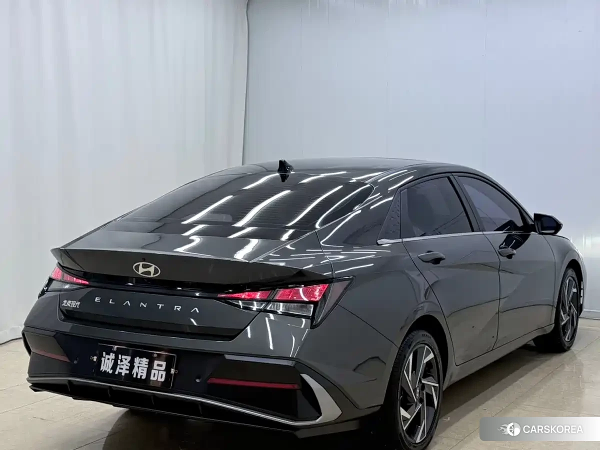 Hyundai Elantra id 4538769 из Китая 9