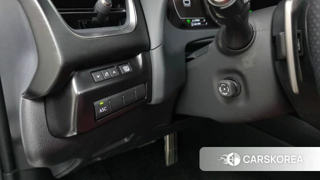 Lexus UX250h id 4618133 из Кореи 9