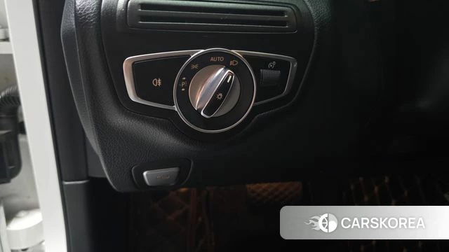 Mercedes-Benz C-Class W205 id 4712930 из Кореи 9
