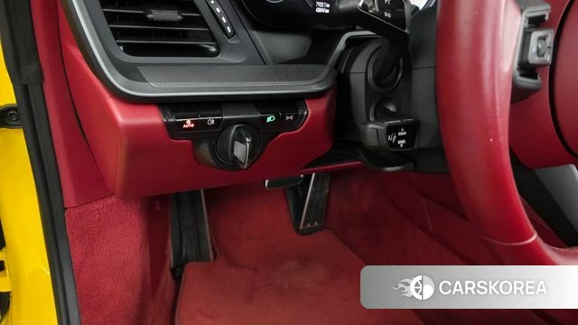Porsche 911(992) id 4594237 из Кореи 9