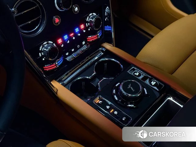 Rolls-Royce Cullinan id 4592332 из Кореи 9