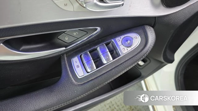 Mercedes-Benz C-Class W205 id 4672085 из Кореи 9