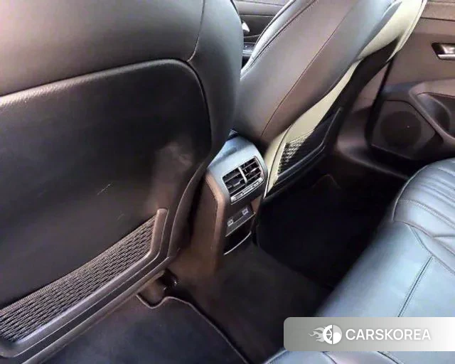 Peugeot 408 id 3053009 из Кореи 9