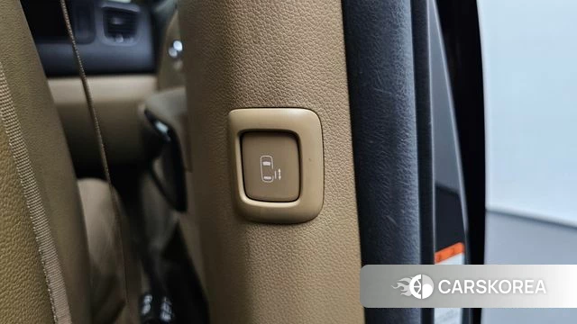 Kia The New Carnival id 4794780 из Кореи 9