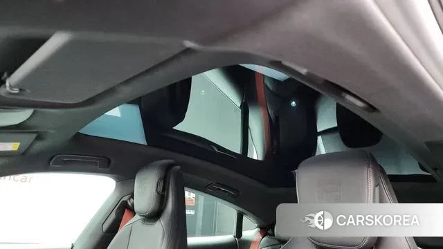 Porsche Taycan id 3596740 из Кореи 9