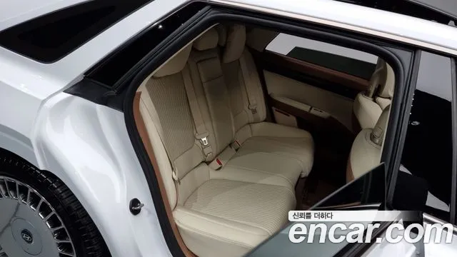 Hyundai Grandeur Hybrid (GN7) id 2668578 из Кореи 9