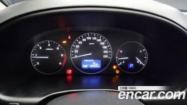 Hyundai The New Grand Starex id 2655321 из Кореи 9