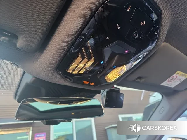 BMW 5 Series (G60) id 3457522 из Кореи 9