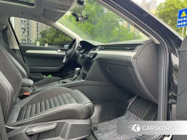 Volkswagen Magotan id 4258638 из Китая 9